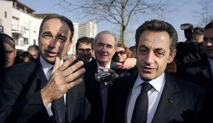 Vodstvo francoskih konservativcev prevzel Sarkozyjev zaveznik