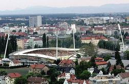 Spektakularno vzdušje na prenovljenem štadionu