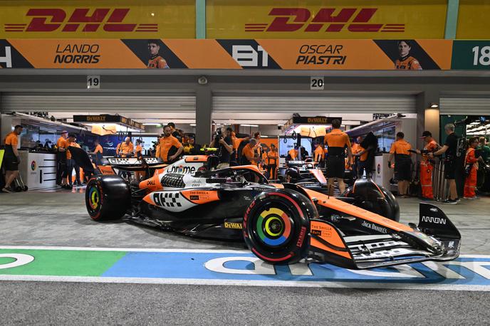 Singapur Lando Norris McLaren | Lando Norris je dobil drugi in tretji prosti trening v Singapurju. | Foto Reuters