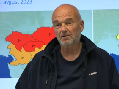 Izredne vetrovne razmere: Arso in civilna zaščita z najnovejšimi informacijami #vŽivo