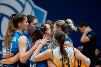 Za pokalno lovoriko Mariborčanke in Novogoričanke