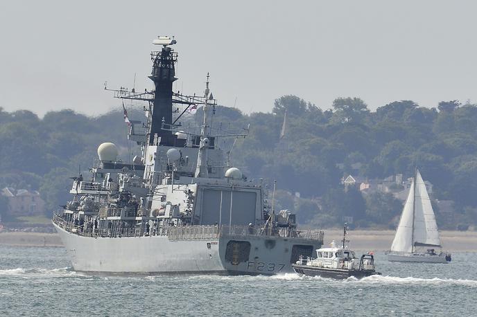 Britanska kraljeva mornarica | Velika Britanija je pripravljena svoje ribištvo braniti tudi z ladjami kraljeve mornarice. | Foto Reuters