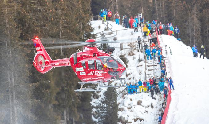 Švicarja Marca Gisina so po hudem padcu v zgornjem delu proge s helikopterjem prepeljali v bolnišnico v Bolcano. Po informacijah njegove sestre Michelle je Marc pri zavesti, njegovo stanje pa je stabilno. | Foto: Sportida