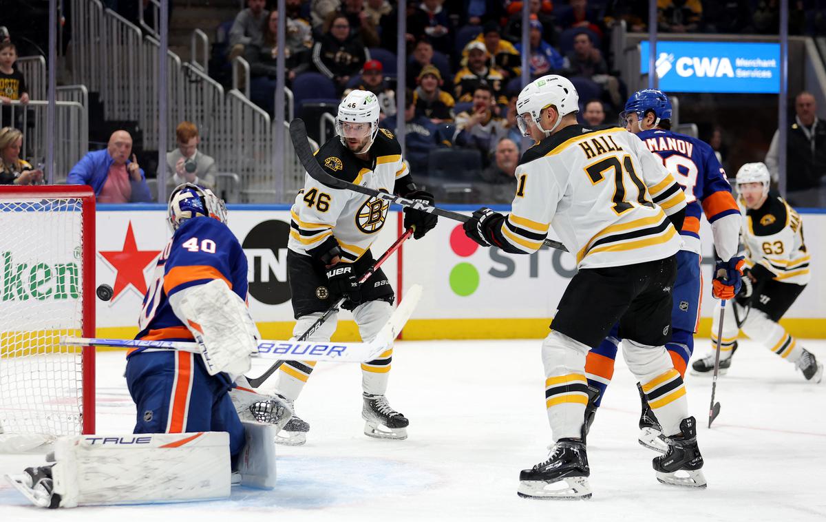 Boston Bruins | Vodilni Boston Bruins je v New Yorku prišel do 35. zmage sezone. | Foto Guliverimage