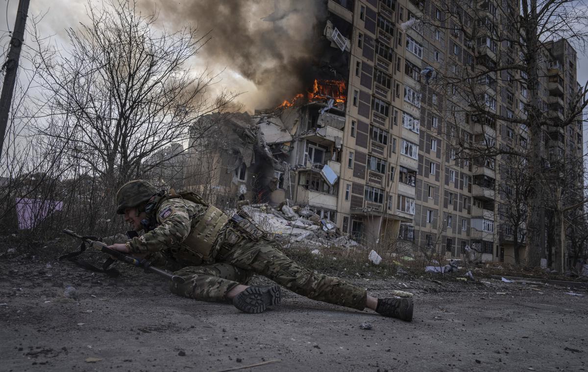 Avdiivka, Ukrajina, vojna v Ukrajini | Ukrajinski predsednik Volodimir Zelenski pravi, da si Putin želi nadaljevati vojno in da s svojimi izjavami manipulira. | Foto Guliverimage