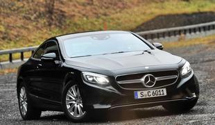 Mercedes-Benz S coupe – za volanom avtomobila presežnikov s ceno nad 200 tisoč evrov