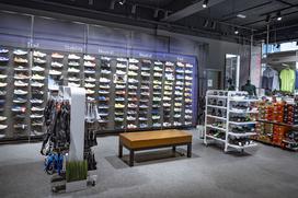 Urška Ahac, Luka Kovačič, Intersport