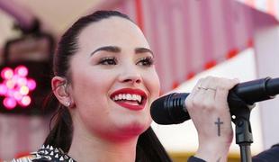 Demi Lovato spoznala skrivnostno polsestro