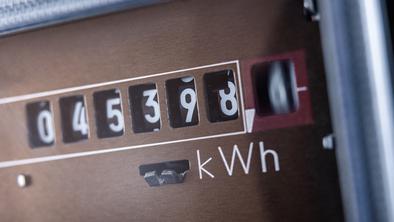 Kako prihraniti pri računu za elektriko?
