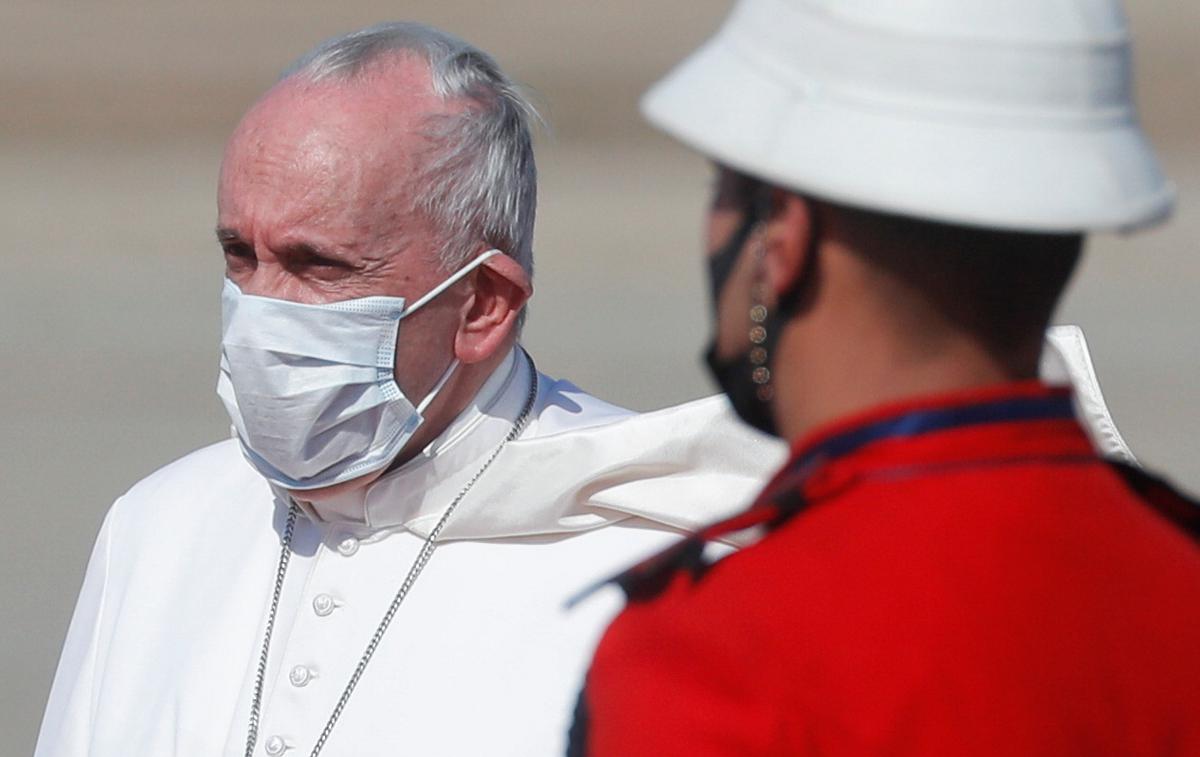 Papež Frančišek | Papež Frančišek je začel zgodovinski obisk Iraka. | Foto Reuters