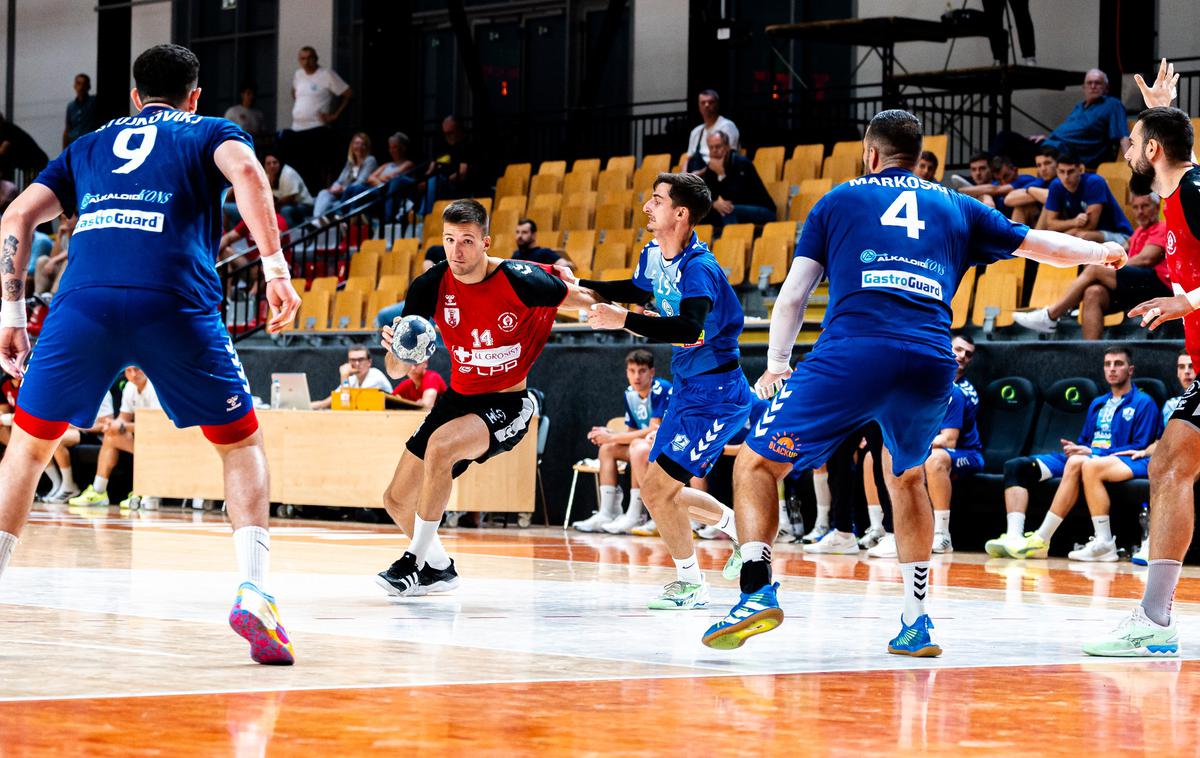 RD LL Grosist Slovan : RK Alkaloid | Foto RD Slovan/Sportida