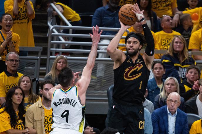 Cleveland Cavaliers Max Strus | Cleveland Cavaliers so prvič zmagali, na gostovanju znižali izid v zmagah na 1:2. Max Strus je zadel eno ključnih trojk. | Foto Reuters