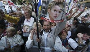 Janukovič zanika vpletenost v sojenje Timošenkovi