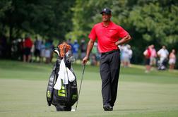Se veliki Woods vrača na golf zelenice?