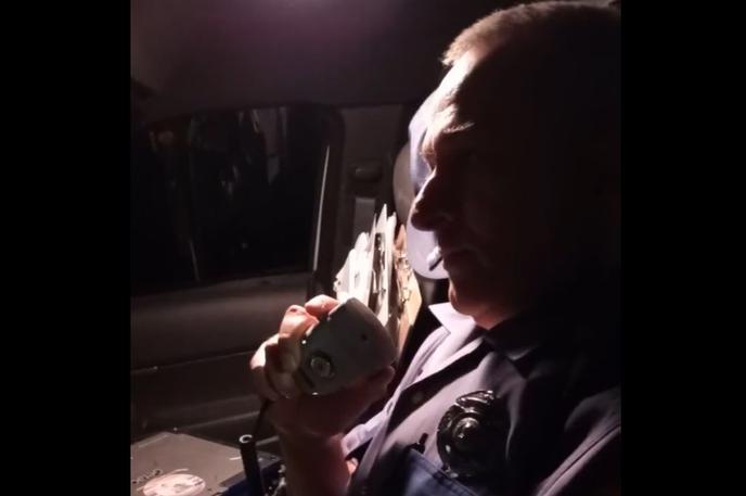 Robert LaMay | Robert LaMay med svojim zadnjim javljanjem iz patruljnega avtomobila.  | Foto Twitter / Posnetek zaslona