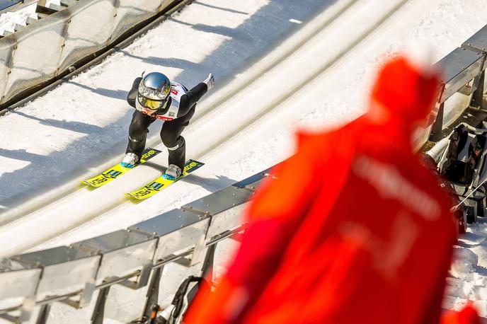 Urša Bogataj | Zaključek sezone svetovnega pokala v smučarskih skokih za ženske bi moral biti v Rusiji, a ga tam ne bo. | Foto Guliverimage