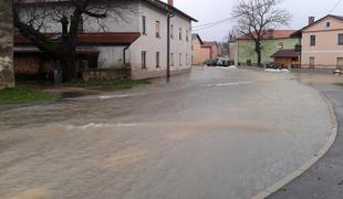 Uničenje v Baču in okolici (foto in video)