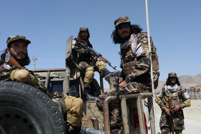 Talibani | Talibani so, ko so se iz Afganistana umaknile vojaške sile Nata pod vodstvom ZDA, avgusta 2021 ponovno prevzeli oblast ter uvedli ostre ukrepe. | Foto Reuters