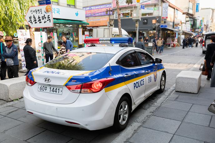Seul, policija, Južna Koreja | Policija vzrok nesreče še preiskuje in navaja, da lahko število smrtnih žrtev še naraste. | Foto Shutterstock