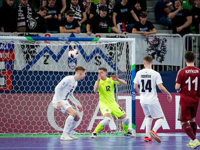 Slovenija po drami brez četrtfinala, Belorusi utišali Stožice