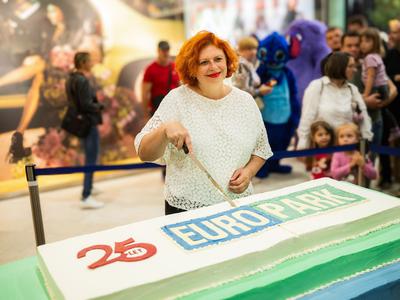 Europark praznoval 25 let z nepozabnimi koncerti in družinsko zabavo