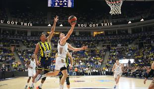 Prepelič v Franciji, milanska Olimpia prvič po slovesu Čančarja