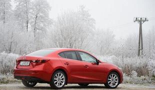 Mazda 3 – prihod štirivratne limuzine
