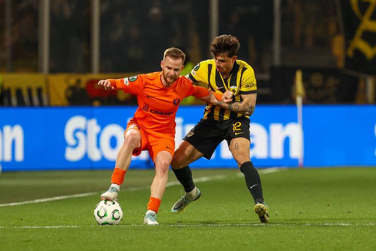 "Zmagali smo na težkem gostovanju, to ni majhna stvar, in gremo lahko z dvignjenimi glavami domov," je po obračunu v grški prestolnici za Šport TV ocenil Rudi Požeg Vancaš. | Foto: Guliverimage