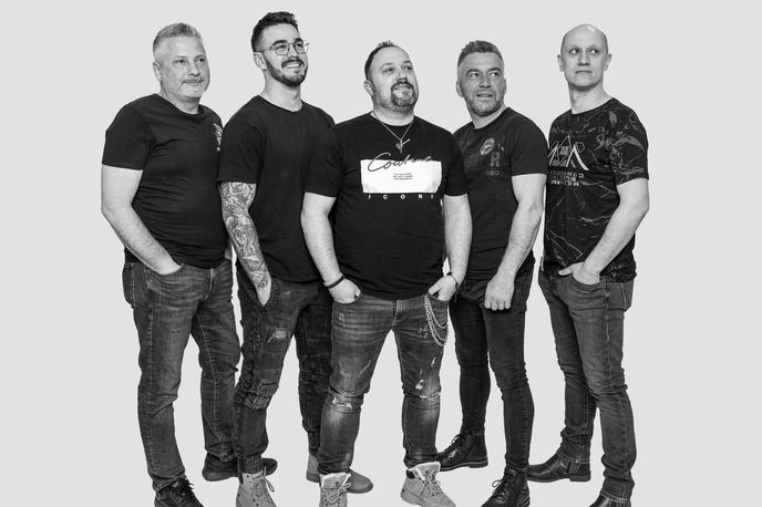 Primavera, band, skupina | "Vsak band v dolgem obdobju delovanja vsekakor doživi veliko padcev in vzponov," priznavajo člani primorske zasedbe, a dodajajo, da vedno gledajo v prihodnost. | Foto arhiv skupine