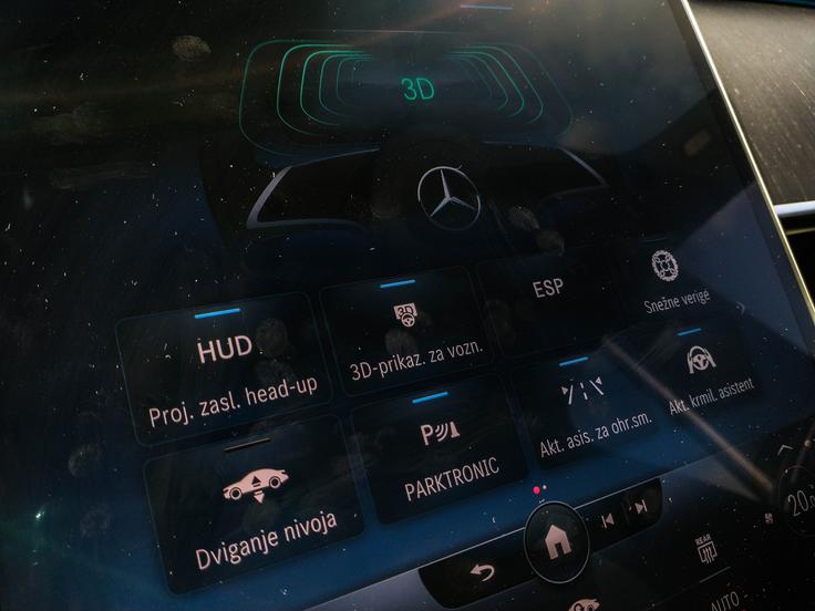Mercedes-benz razred S | Foto: Gašper Pirman