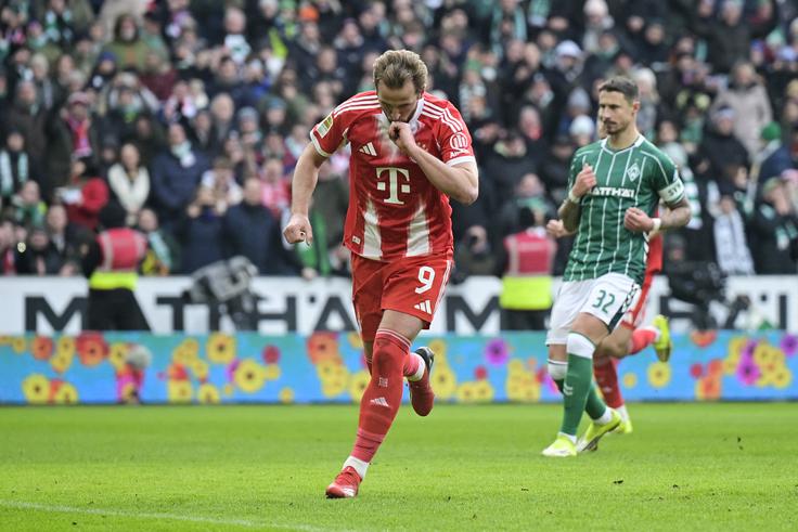 Harry Kane je znova blestel v dresu Bayerna. Na gostovanju v Bremnu je zadel dvakrat. | Foto: Reuters