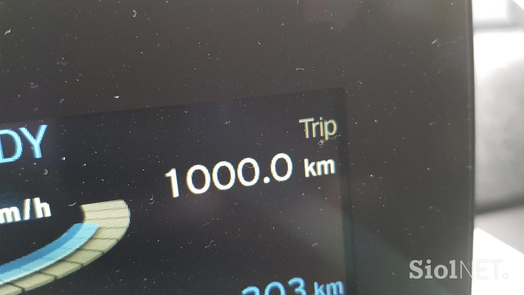 Elektrika 1000 km BMW i3