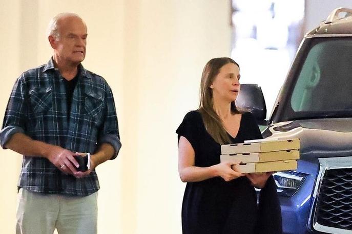 Kelsey in Kayte | Kelsey Grammer in Kayte Walsh pričakujeta četrtega skupnega otroka. | Foto Profimedia