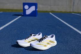 Intersport test tekaških copat