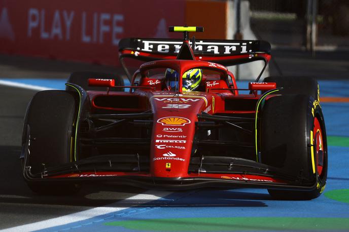 Džeda Oliver Bearman Ferrari | Oliver Bearman bo v nedeljo odpeljal svojo prvo dirko formule 1. Ima vsega 18 let. | Foto Reuters