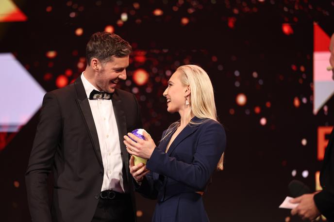 OKS gala Goran Dragić Janja Garnbret | Janja Garnbret bo nocoj na gala večeru simbolično predala štafetno palico ambasadorke Botrstva v športu svojemu nasledniku oziroma naslednici. | Foto Aleš Fevžer