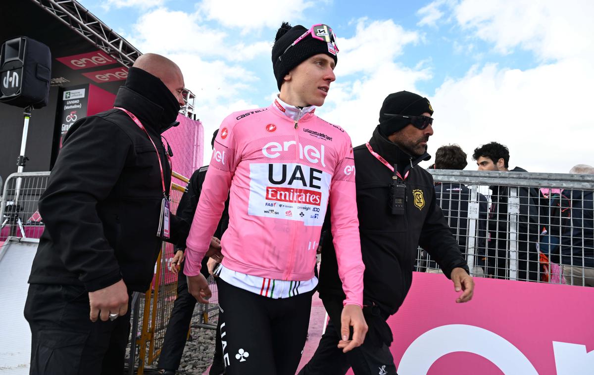 Tadej Pogačar, Giro 2024 | "Zagotovo je bila včeraj ena mojih najboljših predstav, sploh v visokih gorah," se je na zadnji prost dan na letošnji Dirki po Italiji, kraljevske, 15. etape spominjal Tadej Pogačar. | Foto Guliverimage
