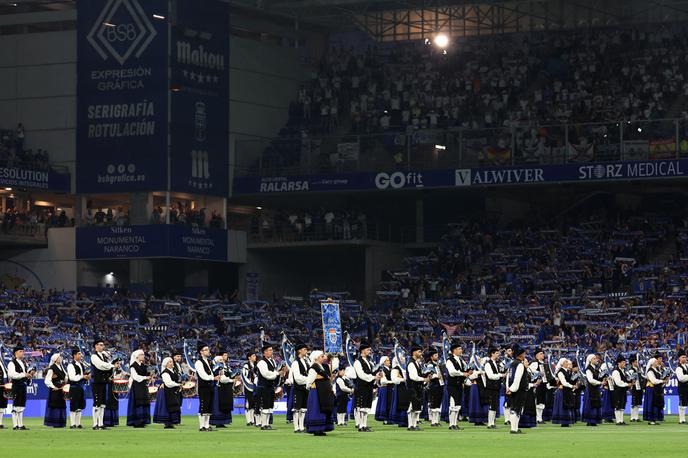 Oviedo Real | V Oviedu je v nedeljo zvečer potekal nogometni spektakel. | Foto Reuters