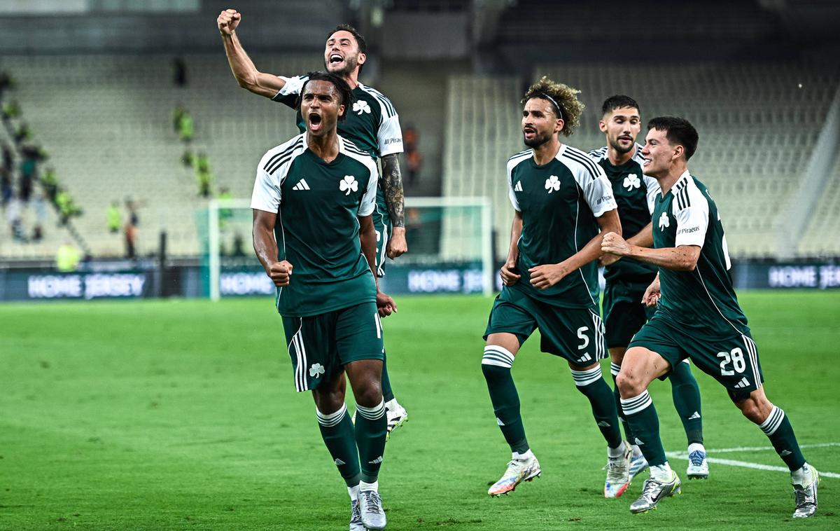 Adam Gnezda Čerin, Panathinaikos | Adam Gnezda Čerin si je s Panathinaikosom priboril ligaški del lige Europa. | Foto Guliverimage