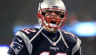 Brady tretji podajalec v NFL s 500 podajami, obeta se tudi absolutni podajalski rekord