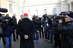 Razkrinkan lažni škof, ki se je poskušal pridružiti kongregaciji 