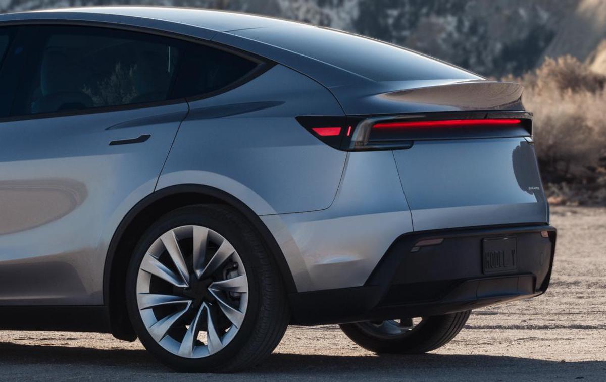 Tesla model Y juniper | Tesla je letos že prenovila model Y, očitno pa na ceste po letu 2026 prihaja tudi njegova manjša izvedba. | Foto Tesla