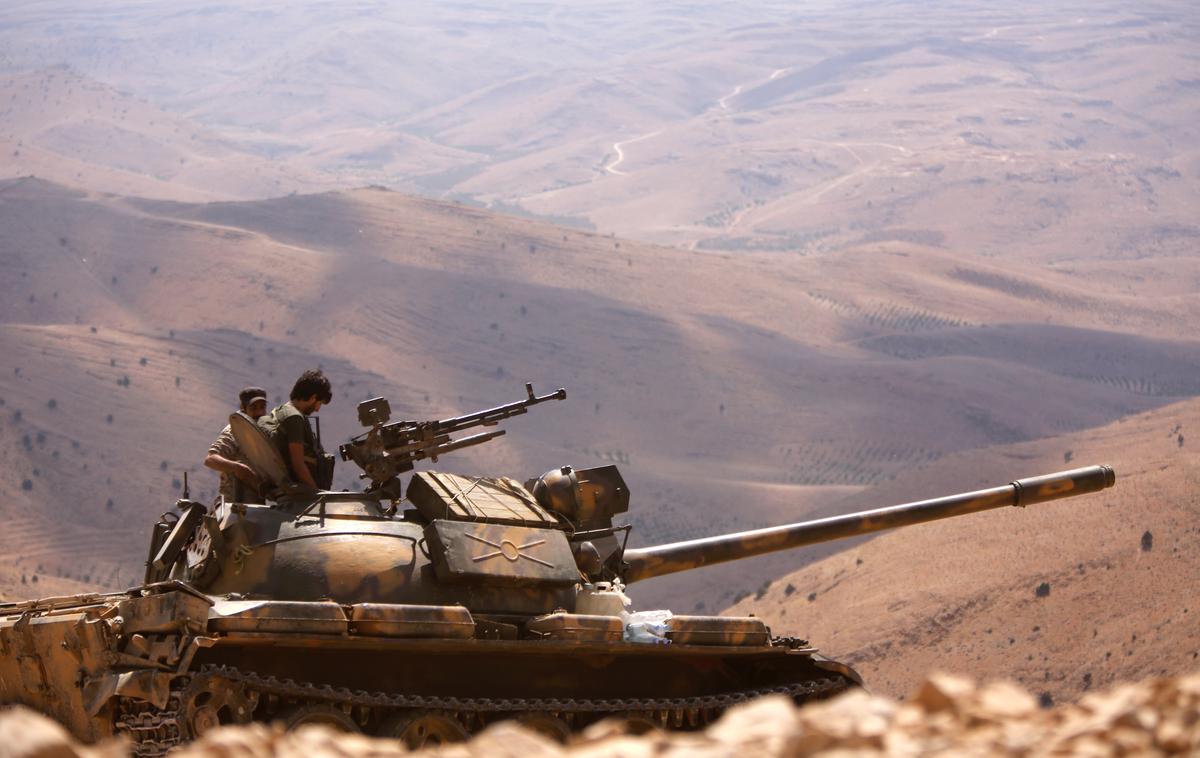 Sirija tank | Iz Idliba nameravajo odstraniti vse skrajne borce, iz cone pa bodo umaknili tudi vse težko orožje, kot so tanki in raketni sistemi. | Foto Reuters