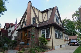 Vstopite v hišo, v kateri je odraščal Donald Trump #foto