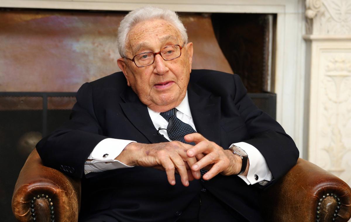Henry Kissinger | Henry Kissinger za nekatere ostaja učinkovit vodja zunanje politike ZDA proti širjenju komunističnega vpliva po svetu, za druge pa je kriminalec, ki je dopuščal ali podpiral vojne zločine desničarskih vlad po svetu. | Foto Guliverimage