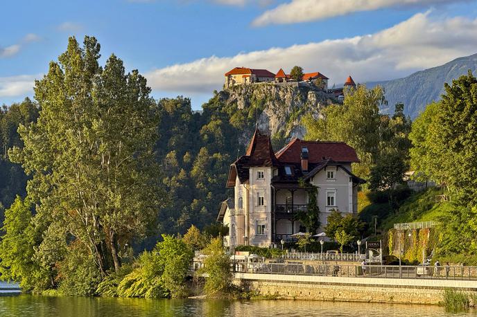 Bled | Slovenija je po zemljevidu Obzidani svet del bogatega sveta. | Foto Guliverimage