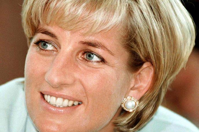 Princesa Diana | Kraljeva družina se je ob materinskem dnevu poklonila pokojni princesi Diani. | Foto Reuters