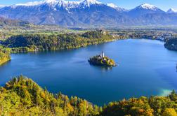 Slovenija zdrsnila za dve mesti