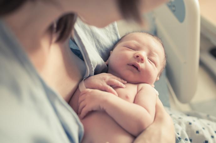 rojstvo, porod, dojenček | Foto Thinkstock