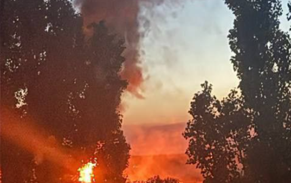 Ukrajina | Opaziti je bilo plamene in dim.  | Foto X/@bayraktar